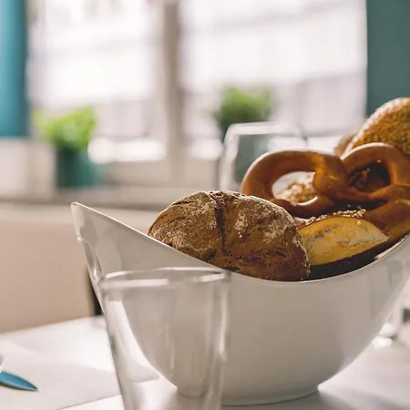 Wohnen In Der Alten Post - 5 Min Zum Ravensburger Spieleland Apartment