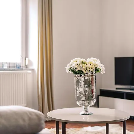 Apartment Wohnen In Der Alten Post - 5 Min Zum Ravensburger Spieleland Meckenbeuren