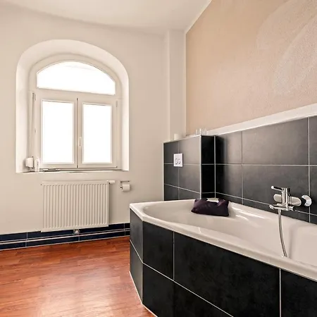 Apartment Wohnen In Der Alten Post - 5 Min Zum Ravensburger Spieleland Meckenbeuren